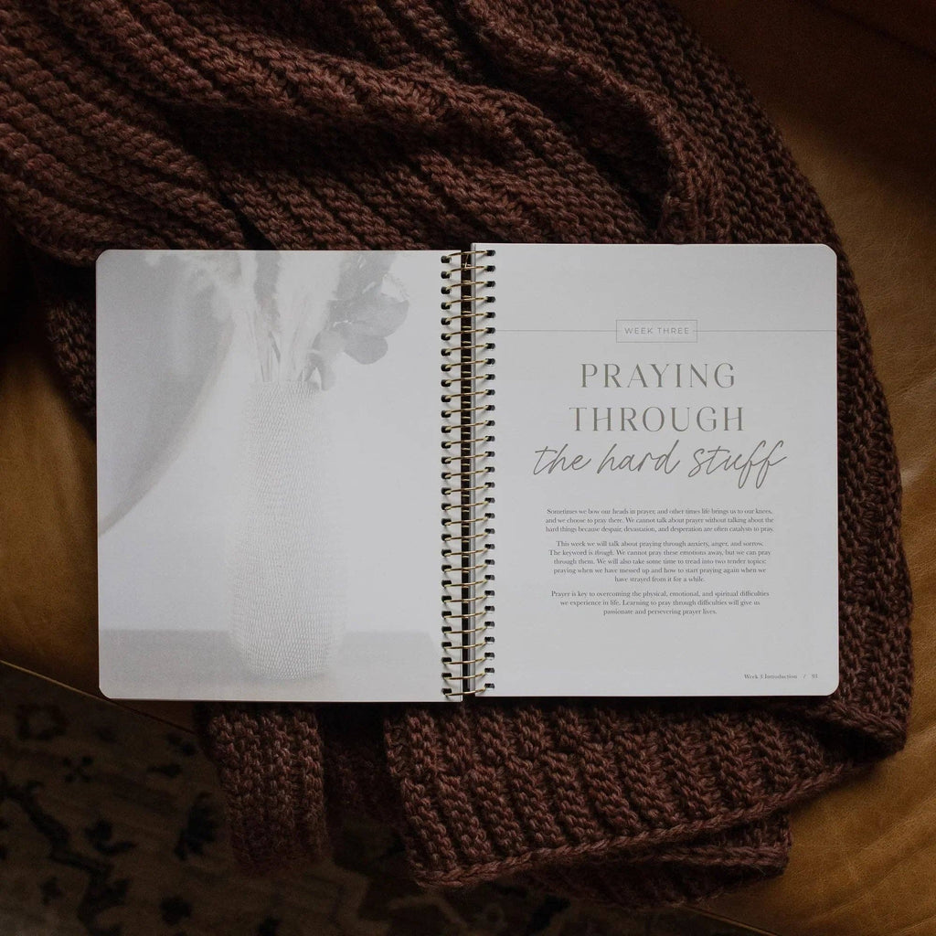 Pray — Cultivating a Passionate Practice of Prayer — Spiral Bible Study