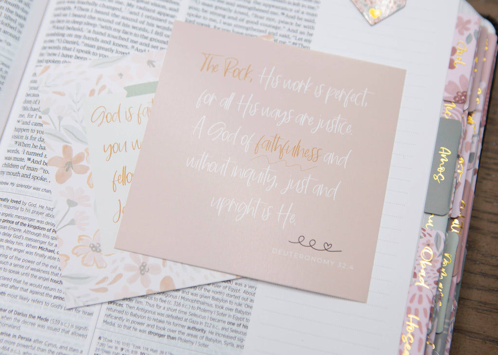 God's Faithfulness Scripture Verse Cards — Set of 10 Bible Memory Cards for Women