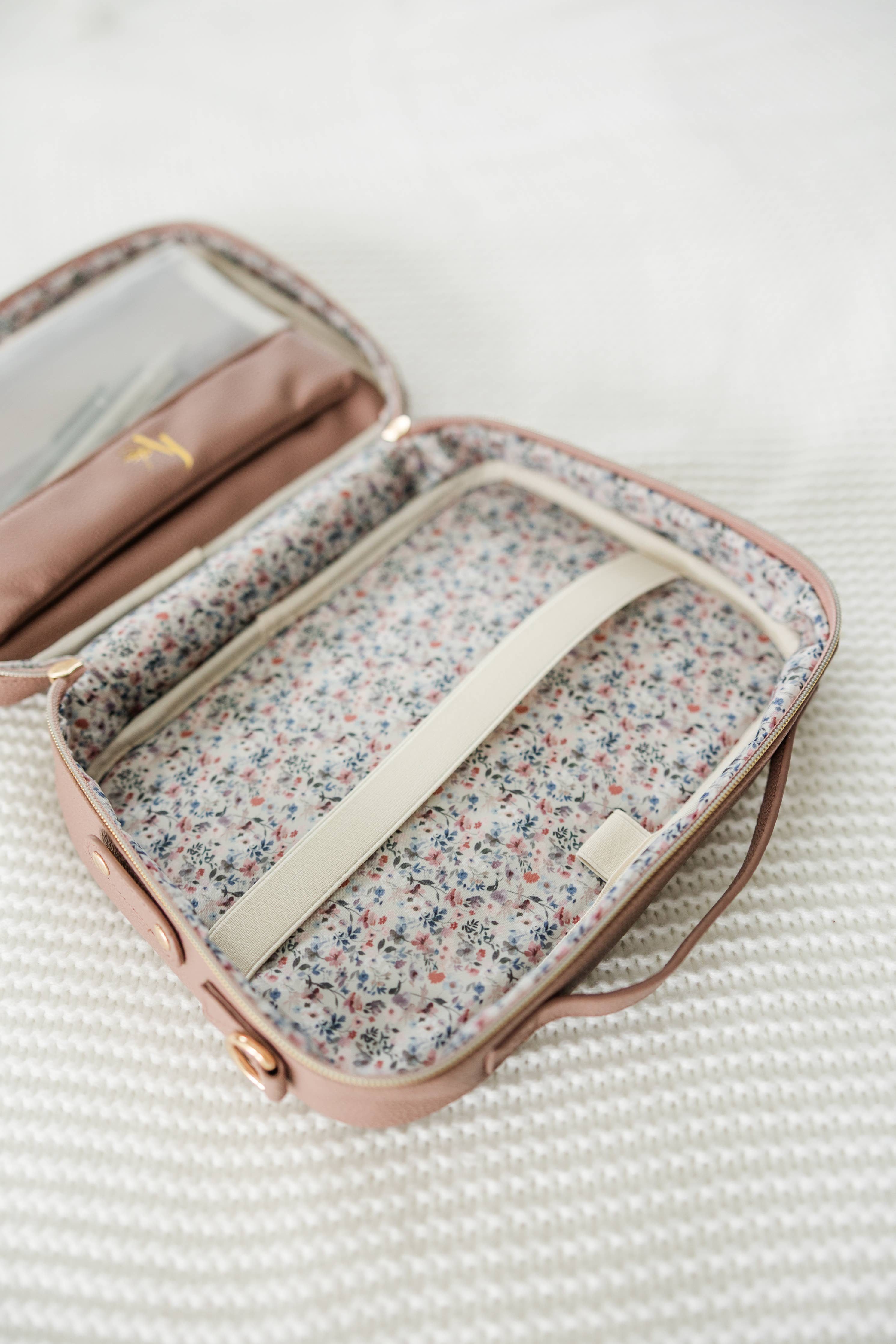 Bible Bag Crossbody — Lavender Vegan Leather Bible Bag with Gold Accents