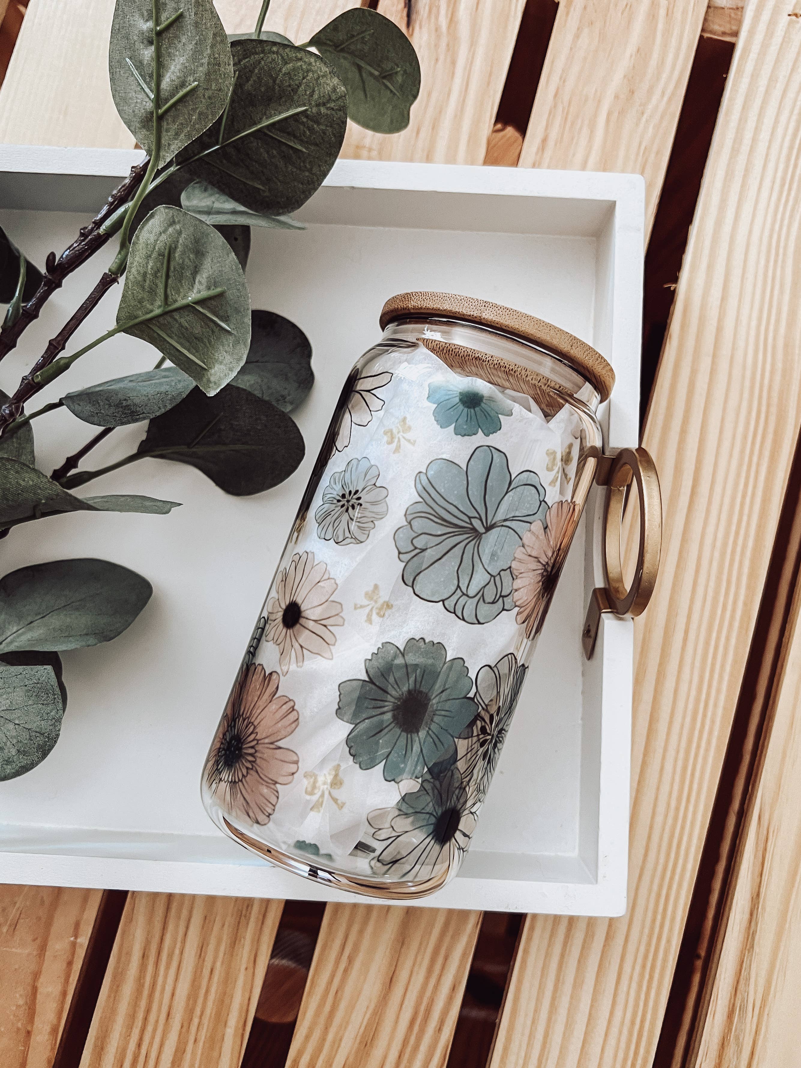 Retro Blue Floral 16 oz Glass Cup with Bamboo Lid