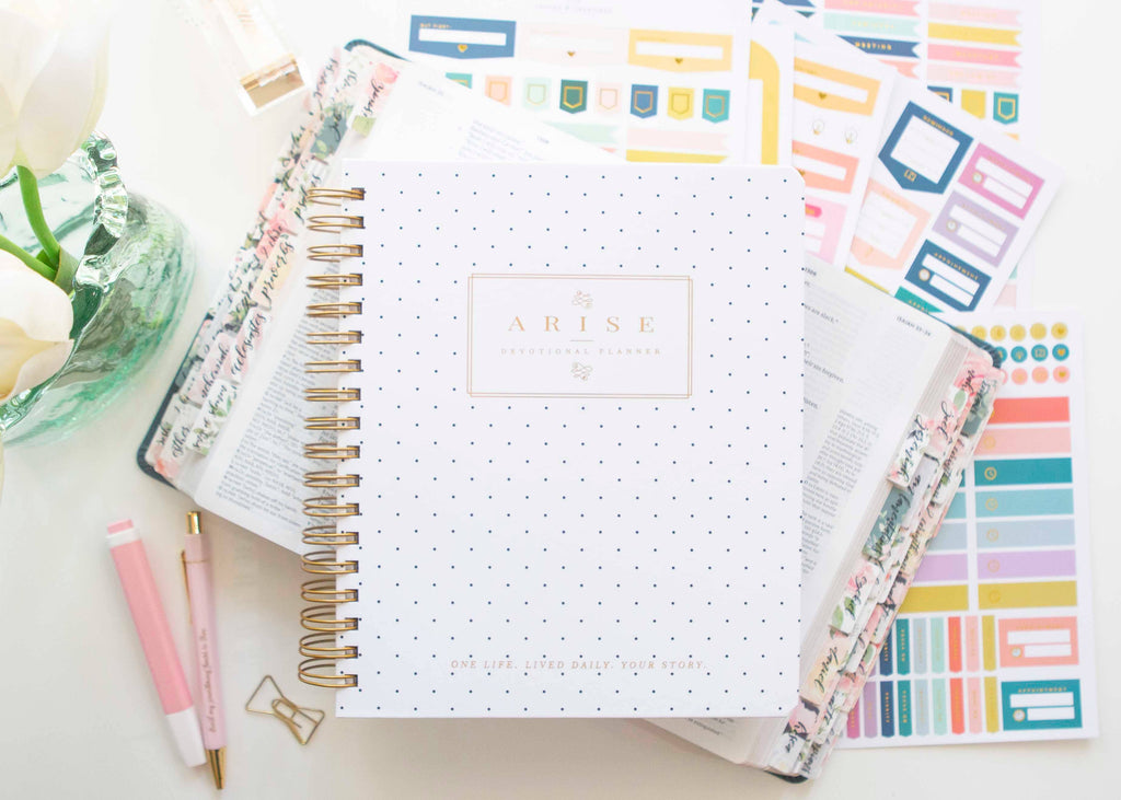 Arise Christian Planner — Undated Daily Goal Planner for Christian Women